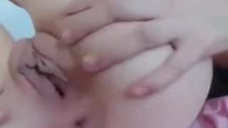 【無修正】金髪美女の電マオナニー