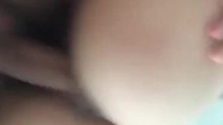 上海车模李雅与客人啪啪啪 外泄