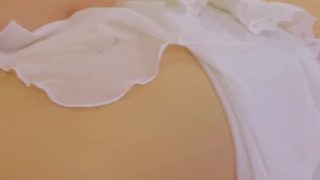 完美尤物穿著薄紗睡裙躺在床上唯美誘惑寫真1080P超清