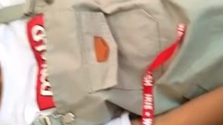 高3放假的学生妹 做兼职赚点钱 好买苹果手机