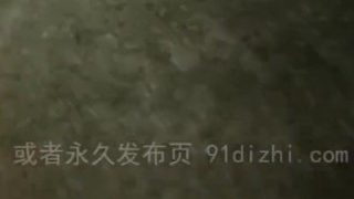 G美国加州同班同学女友的极品大屁股