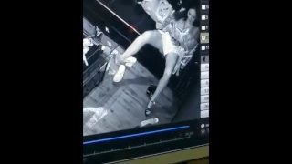 91国产精品 醉酒女在KTV自慰 镇上上去干她