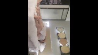 【全国探花】情人节约了个白衣长腿妹子TP啪啪，调情一番大力猛操搞了两炮