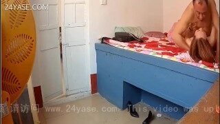 SPY Horny CN CP(监控偷拍私企小老板模样的中年男到年轻少妇情人家幽会)